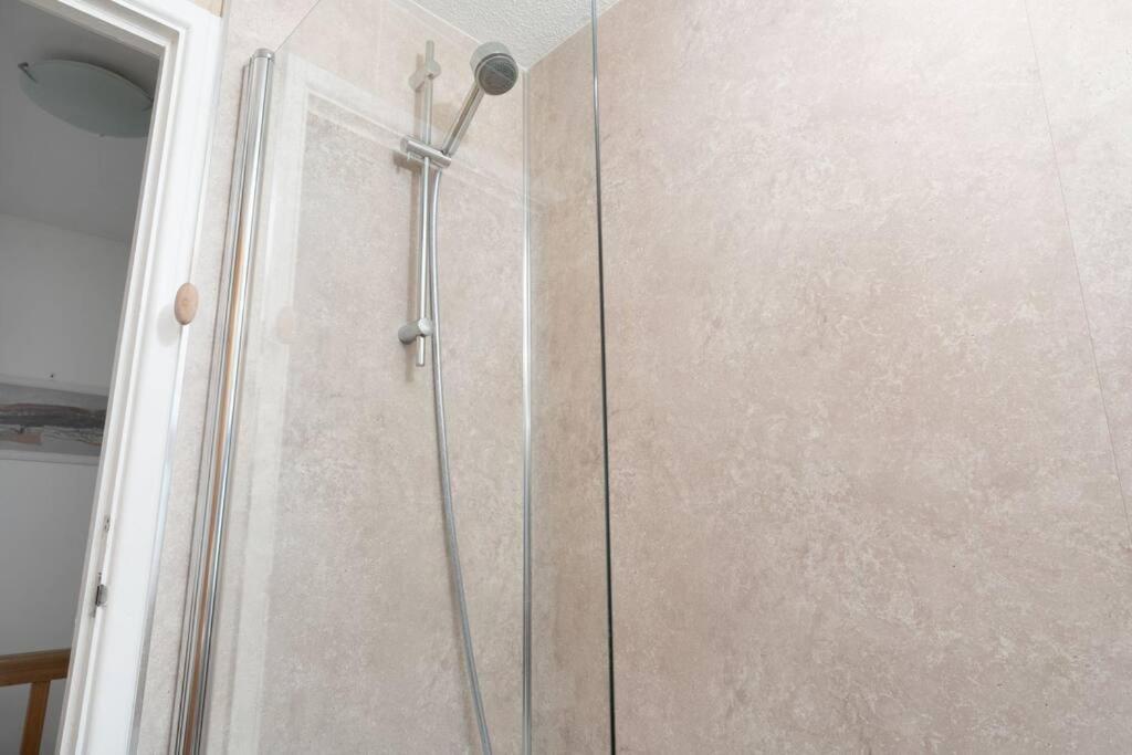 Charming 3 Bedroom Harbour Cottage With Parking ペンザンス エクステリア 写真