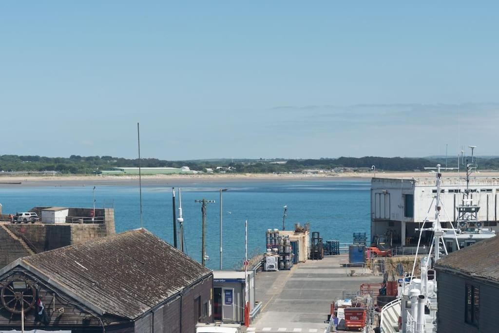 Charming 3 Bedroom Harbour Cottage With Parking ペンザンス エクステリア 写真